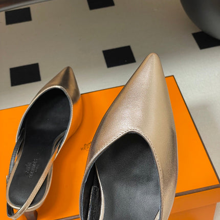 HM 26S NICOLE SLINGBACK 40MM IN GOLD CALFSKIN SILVER HARDWARE