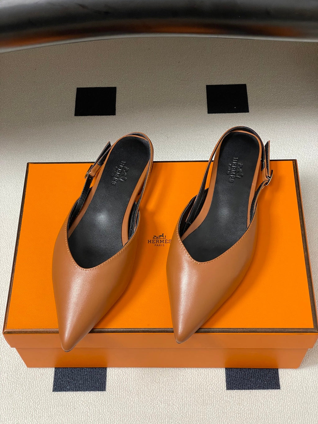 HM 26S NICOLE SLINGBACK IN CARAMEL BROWN CALFSKIN SILVER HARDWARE