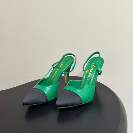 CHANEL 26S POINTED TOE HIGH HEEL SLINGBACKS 85 MM IN GREEN LAMBSKIN AND BLACK FABRIC