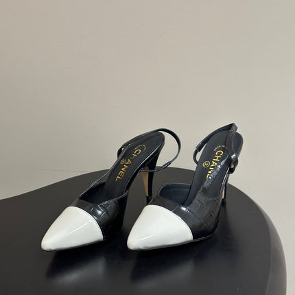 CHANEL 26S POINTED TOE HIGH HEEL SLINGBACKS 85 MM IN IN WHITE LAMBSKIN AND BLACK FABRIC