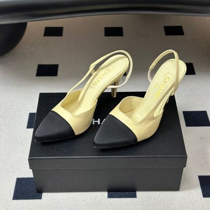CHANEL 26S POINTED TOE HIGH HEEL SLINGBACKS 85 MM IN CREAM LAMBSKIN AND BLACK FABRIC