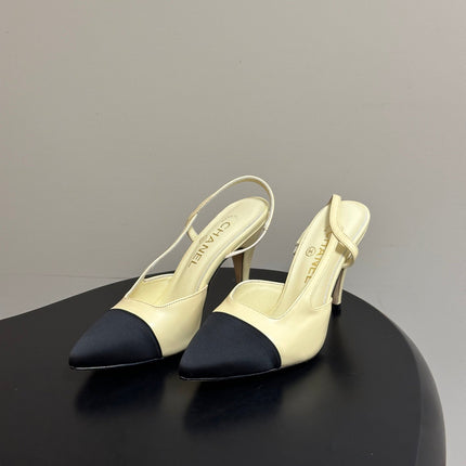 CHANEL 26S POINTED TOE HIGH HEEL SLINGBACKS 85 MM IN CREAM LAMBSKIN AND BLACK FABRIC