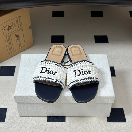 DIOR 26S FLAT SLIDE SANDALS IN WHITE AND NAVY BLUE RAFFIA