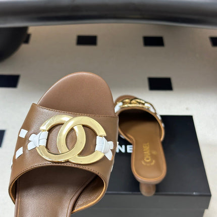 CHANEL 26S HIGH HEEL MULE IN BROWN LAMBSKIN WITH GOLD TONE CC LOGO