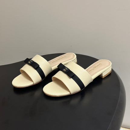 GIANVITO ROSSI 26S SLIDES IN BEIGE MIX BLACK FABRIC