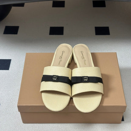 GIANVITO ROSSI 26S SLIDES IN BEIGE MIX BLACK FABRIC