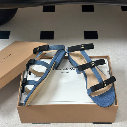 GIANVITO ROSSI 26S STRAPPY FLAT SANDALS IN BLUE DENIM AND BLACK FABRIC
