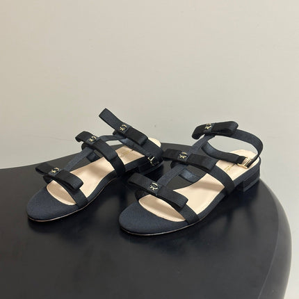 GIANVITO ROSSI 26S STRAPPY FLAT SANDALS IN BLACK FABRIC