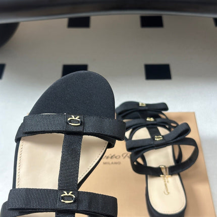 GIANVITO ROSSI 26S STRAPPY FLAT SANDALS IN BLACK FABRIC