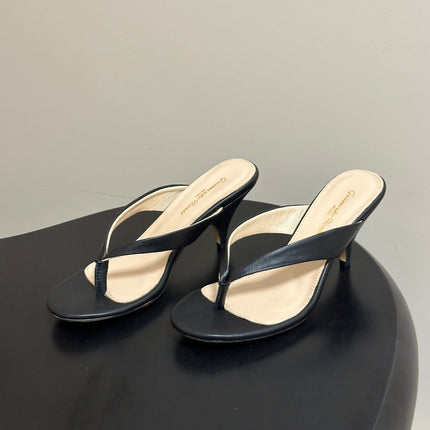 GIANVITO ROSSI 26S THONG HEEL SANDALS 70 MM IN BLACK CALFSKIN