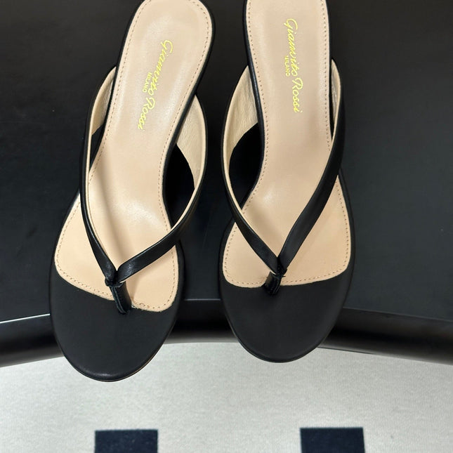 GIANVITO ROSSI 26S THONG HEEL SANDALS 70 MM IN BLACK CALFSKIN