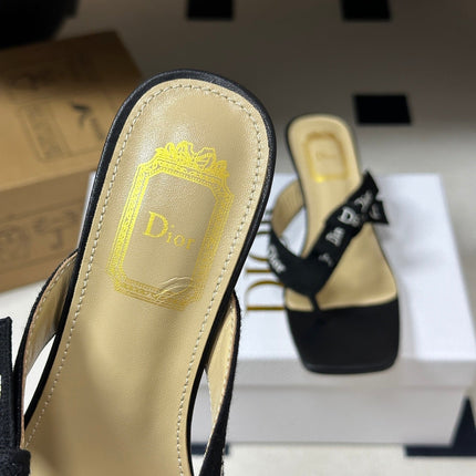 DIOR 26S HIGH-HEEL THONG SANDAL 30MM IN BLACK EMBROIDERED CANVAS AND CALFSKIN
