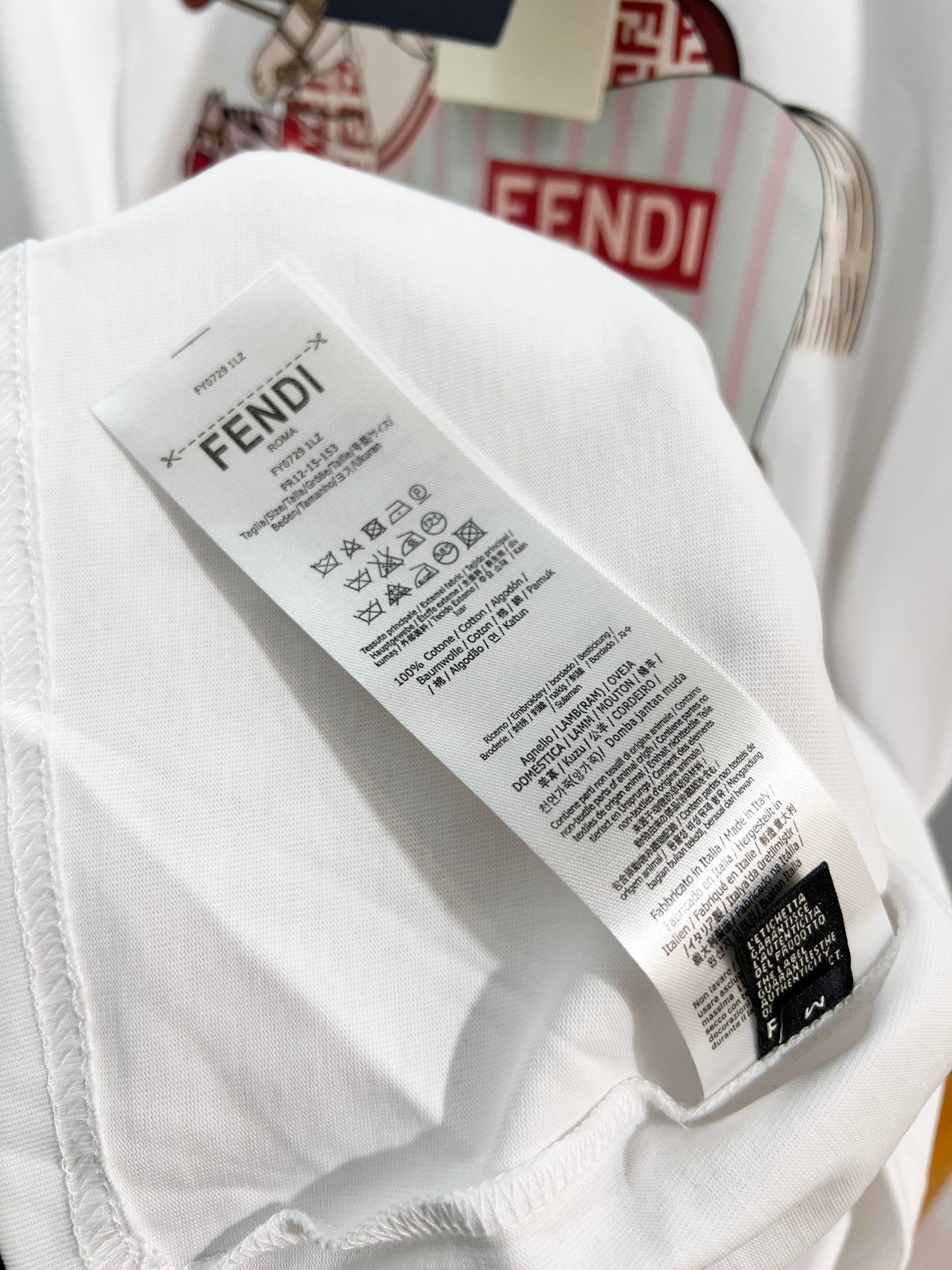 FENDI 26S SHORT SLEEVE T-SHIRT 110
