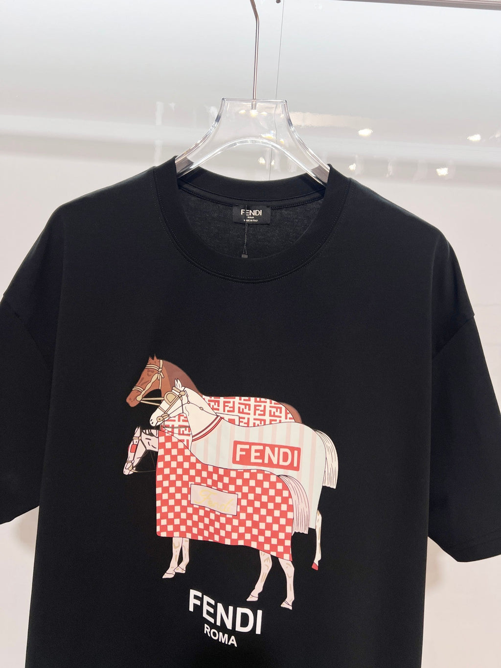 FENDI 26S SHORT SLEEVE T-SHIRT 109