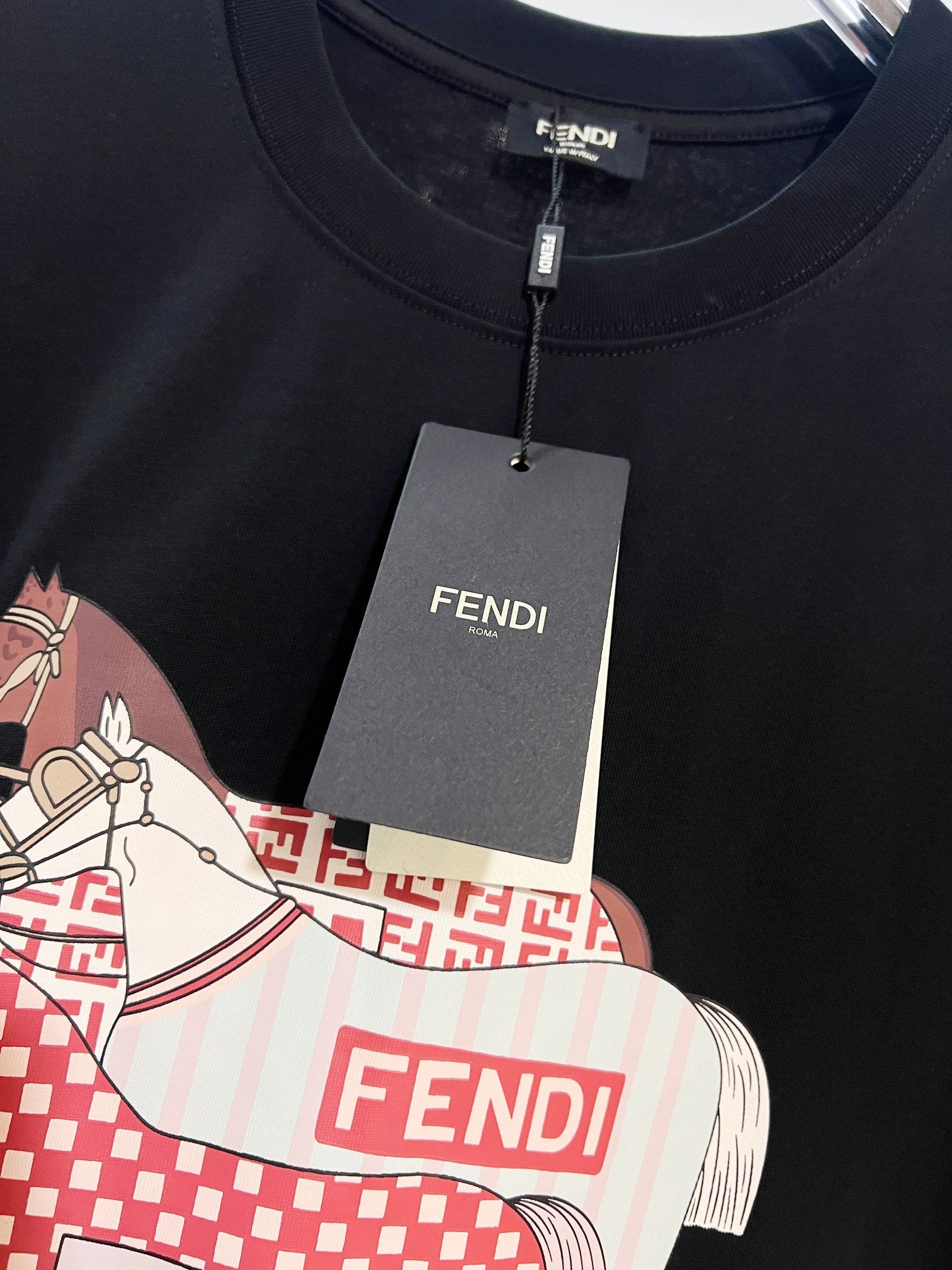 FENDI 26S SHORT SLEEVE T-SHIRT 109