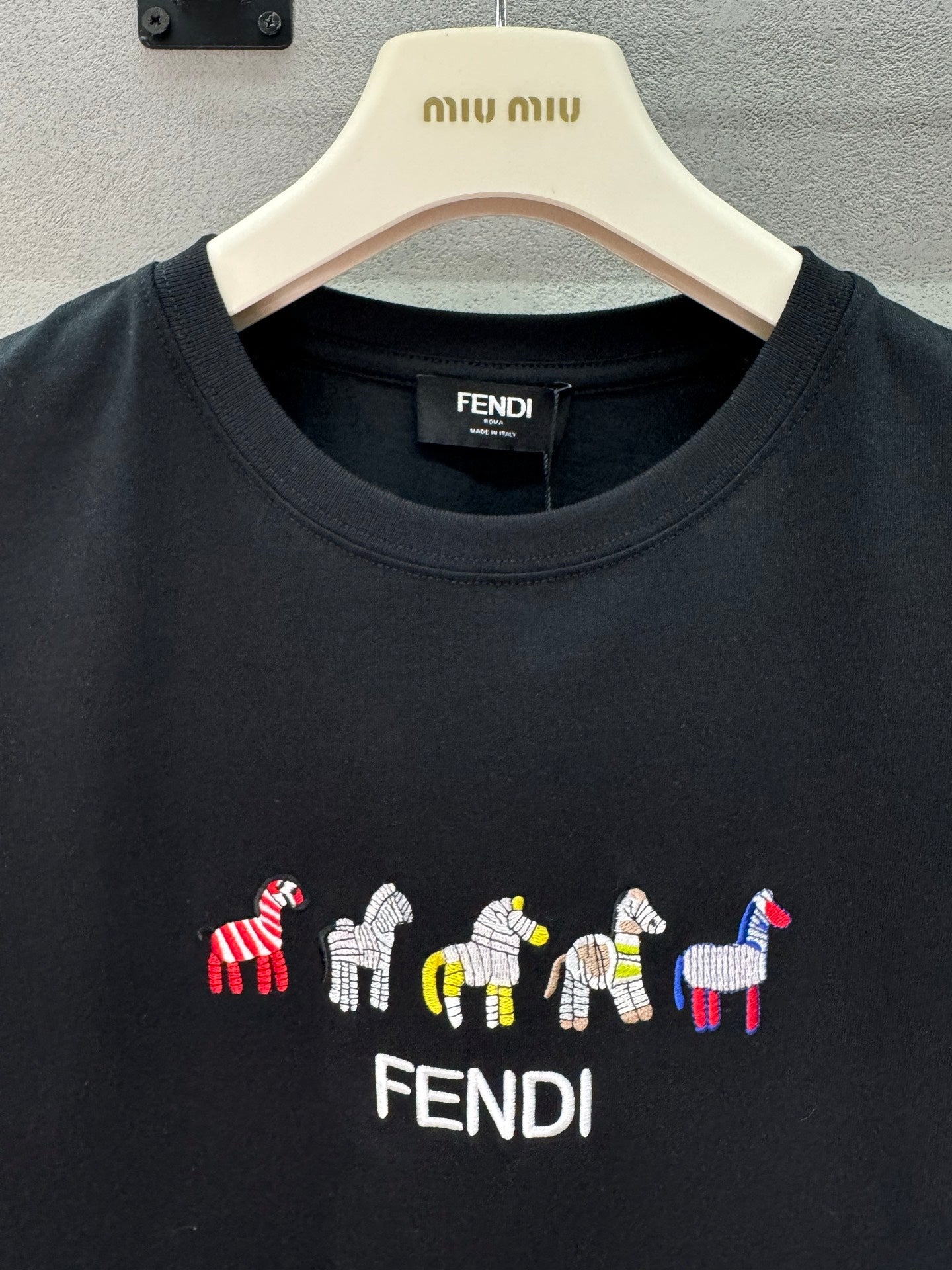 FENDI 26S SHORT SLEEVE T-SHIRT 225