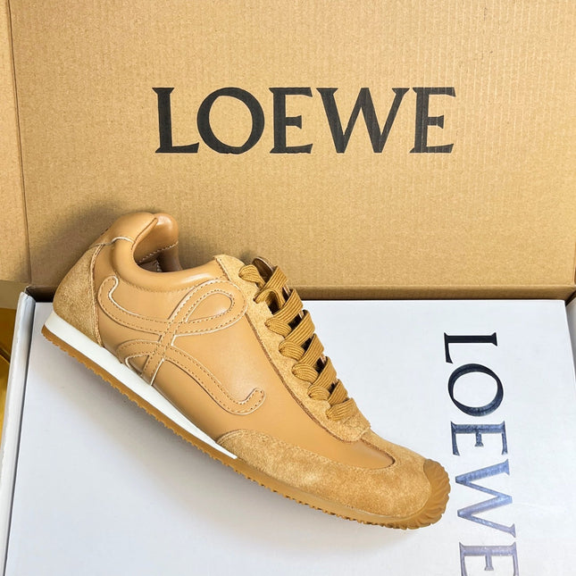 LOEWE 26S RUNNER 2.0 SNEAKERS IN BROWN CALFSKIN AND SUEDE