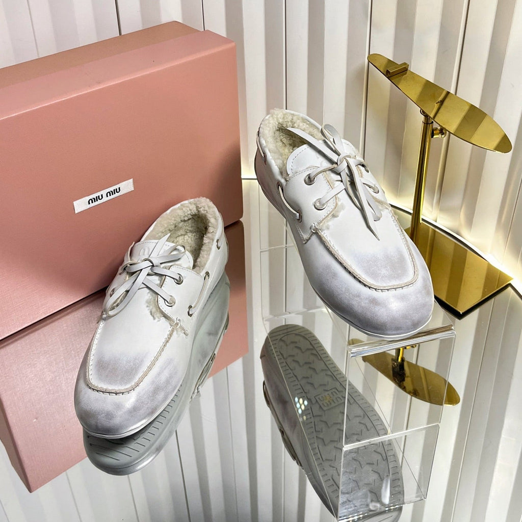 MIUMIU 26S FUR BOAT SHOES IN LIGHT GRAY CALFSKIN