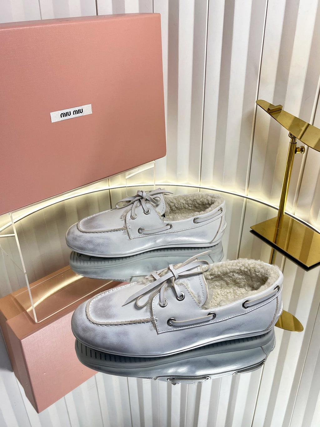MIUMIU 26S FUR BOAT SHOES IN LIGHT GRAY CALFSKIN