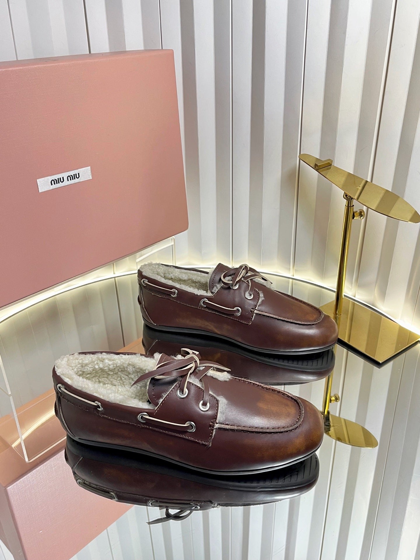 MIUMIU 26S FUR BOAT SHOES IN BROWN CALFSKIN