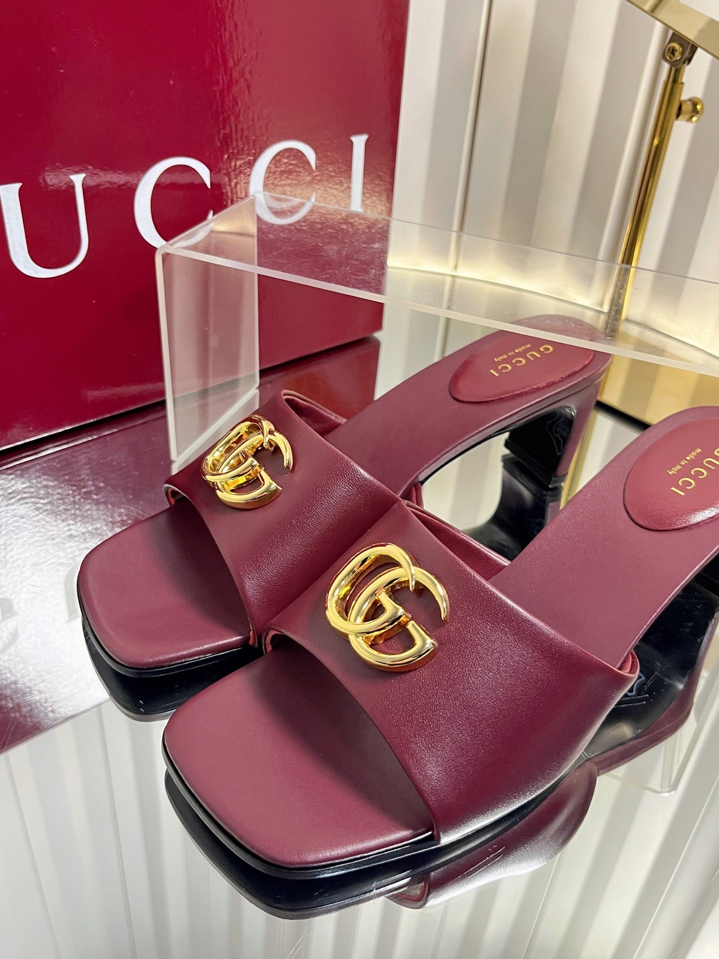 GUCCI 26S HIGH-HEELED SANDALS 45 MM IN DARK RED CALFSKIN