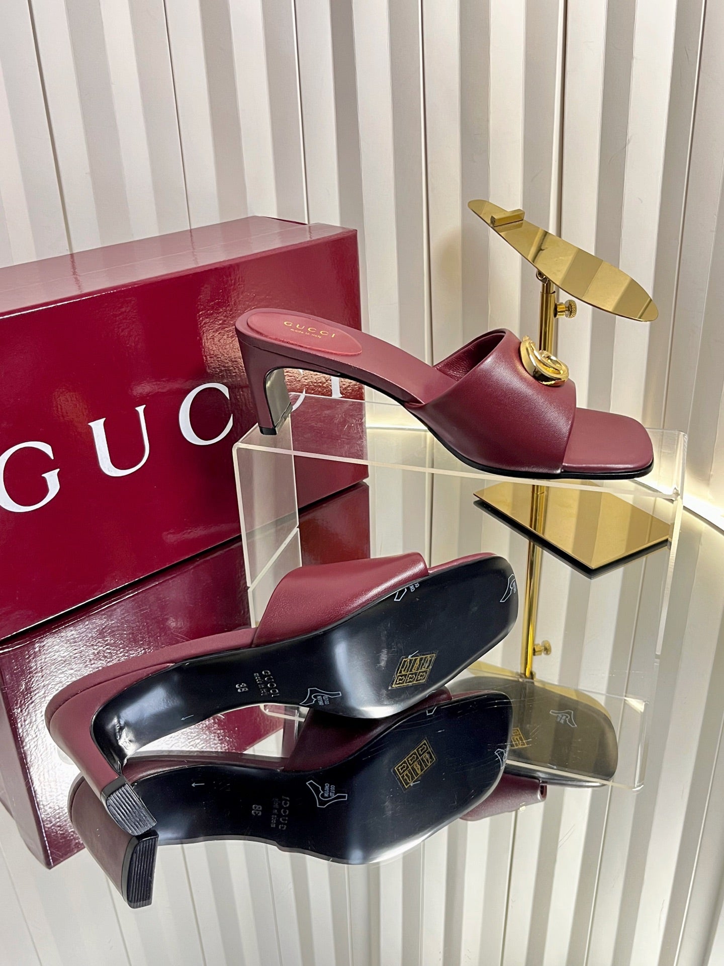 GUCCI 26S HIGH-HEELED SANDALS 45 MM IN DARK RED CALFSKIN