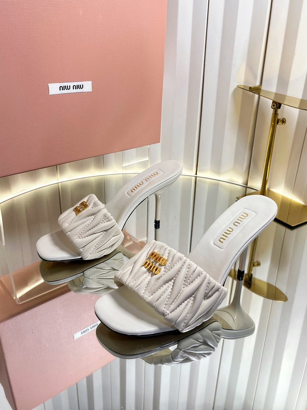 MIUMIU 26S HIGH-HEEL MULE SANDALS 85MM IN LIGHT BEIGE CALFSKIN GOLD HARDWARE
