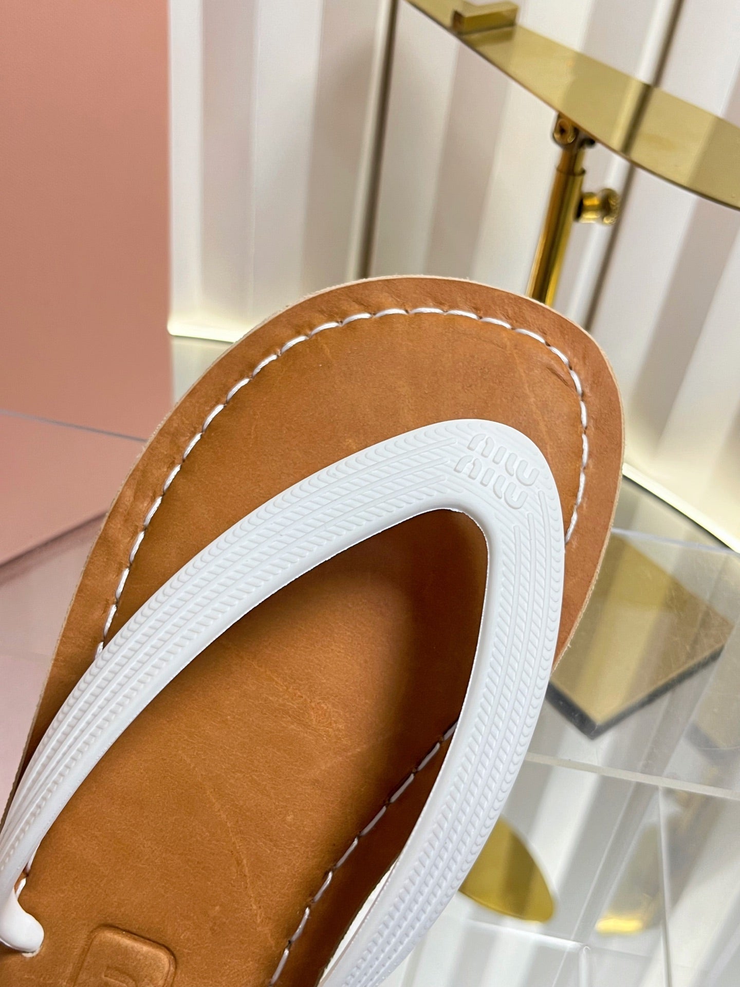 MIUMIU 26S THONG FLAT SANDALS IN WHITE CALFSKIN