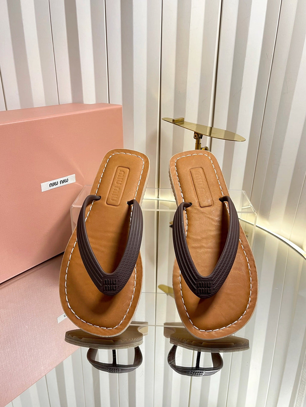 MIUMIU 26S THONG FLAT SANDALS IN DARK BROWN CALFSKIN