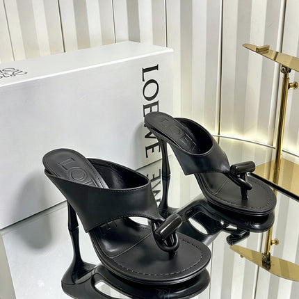 LOEWE 26S HEELED THONG SANDALS 90 MM IN BLACK CALFSKIN