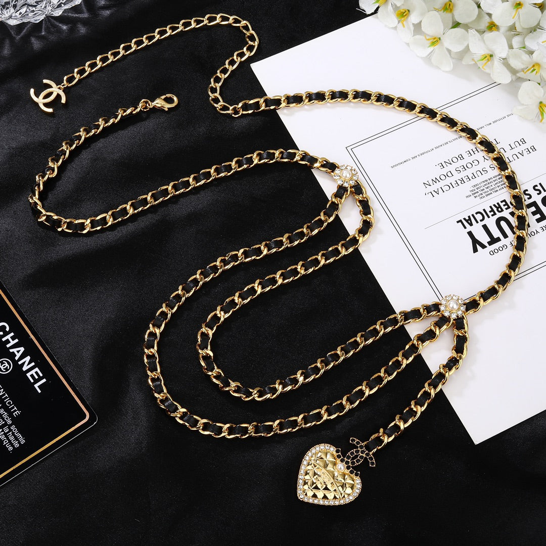 CHANEL 25S CHAIN BELT IN GOLD METALLIC AND BLACK CALFSKIN 614286