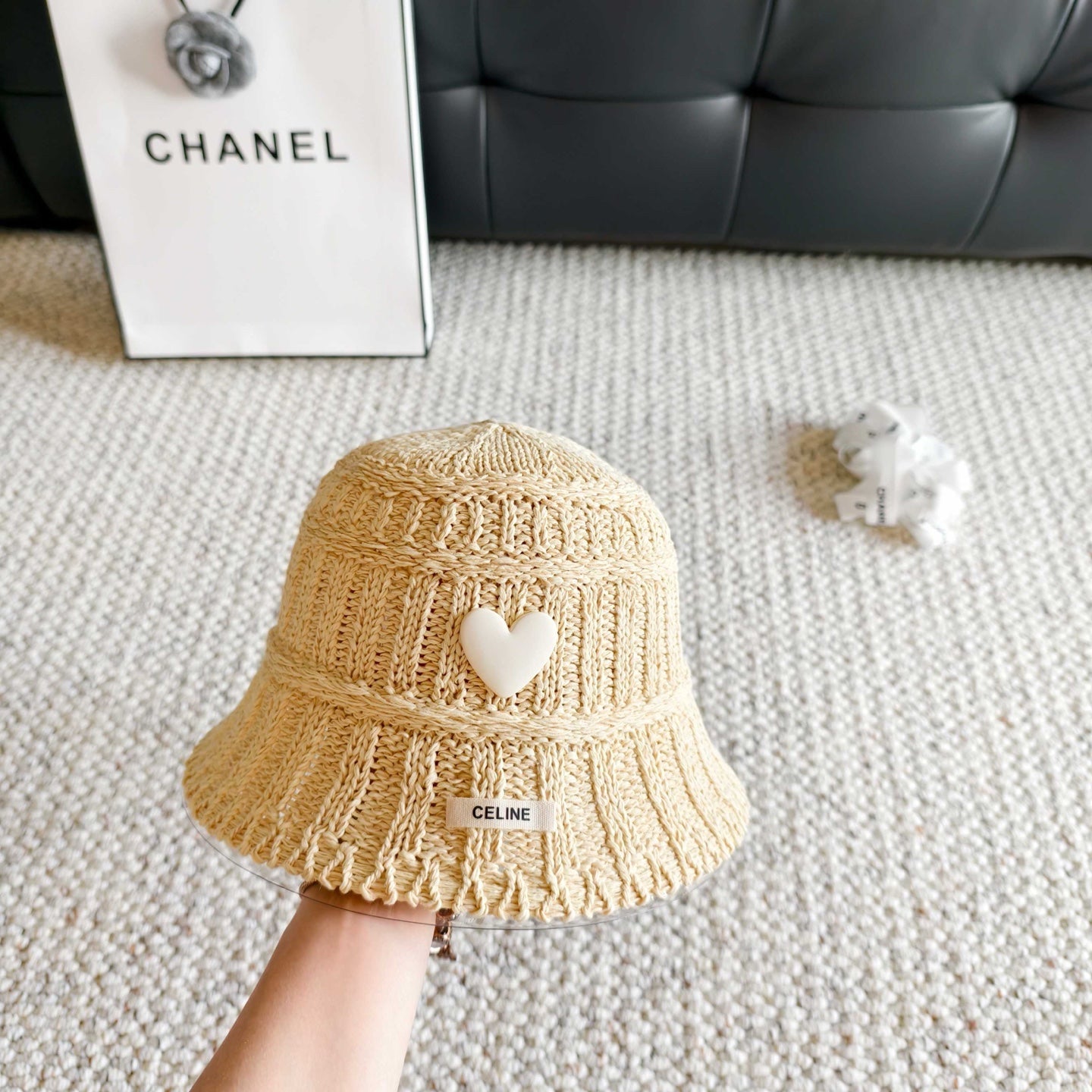 CELINE 26S BUCKET HAT STYLE 56