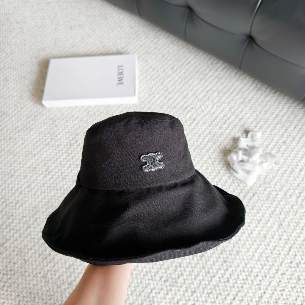 CELINE 26S TRIOMPHE BUCKET HAT STYLE 4