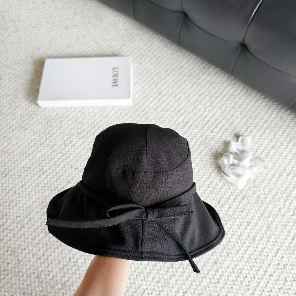 CELINE 26S TRIOMPHE BUCKET HAT STYLE 4