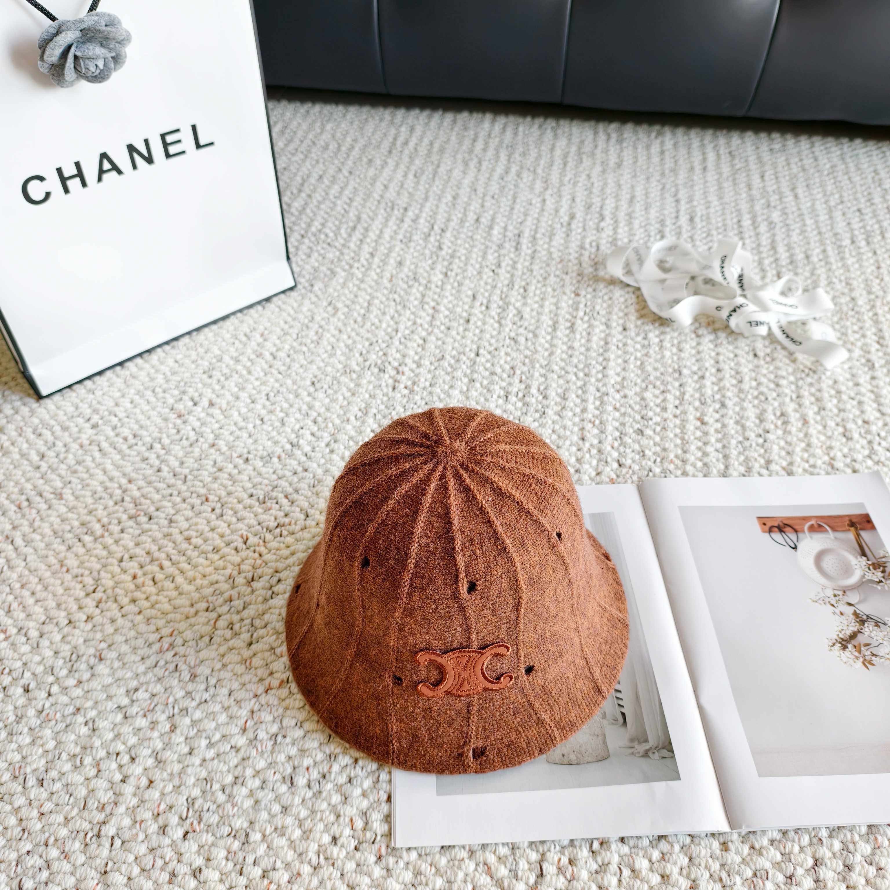 CELINE 26S DOME BUCKET HAT STYLE 3
