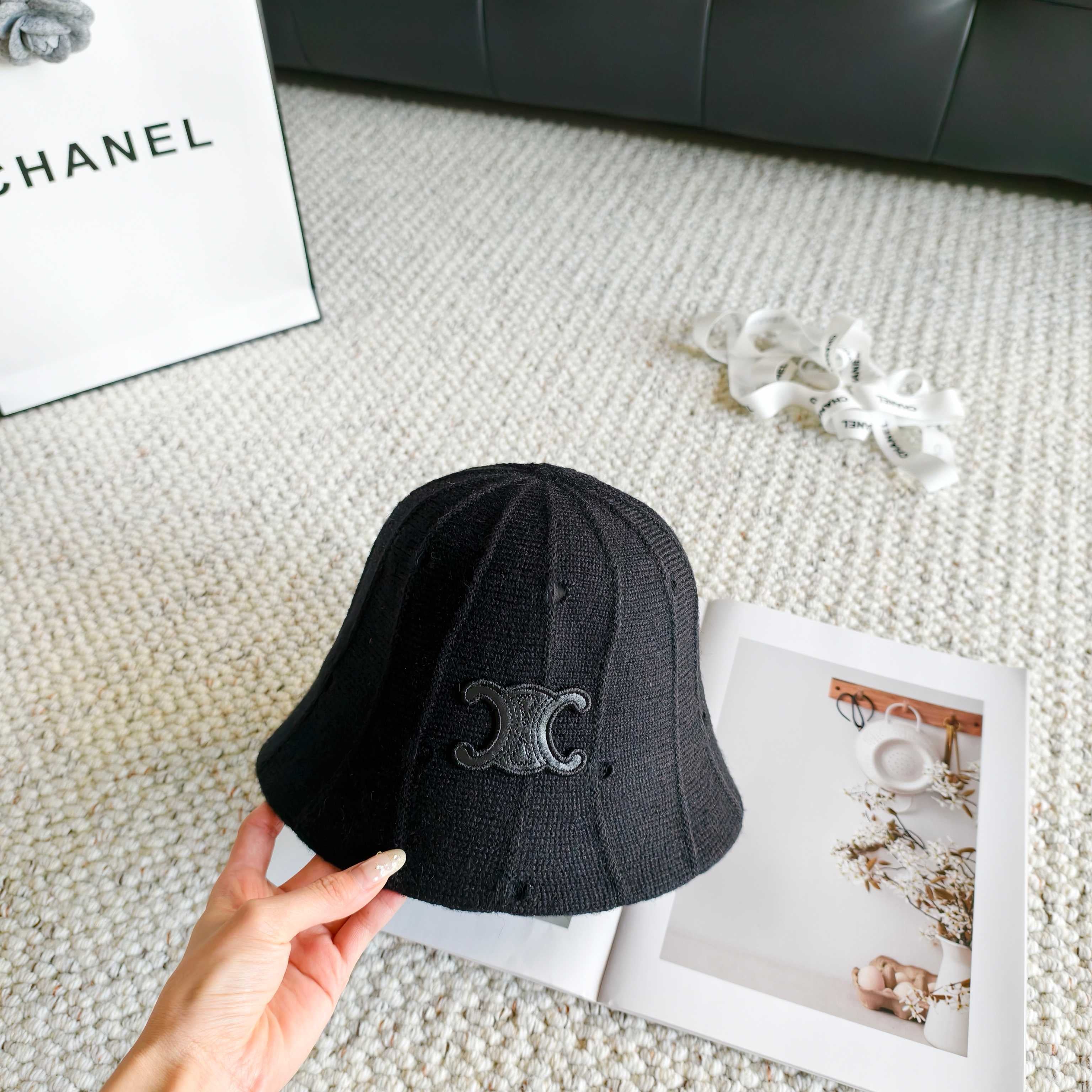 CELINE 26S DOME BUCKET HAT STYLE 2