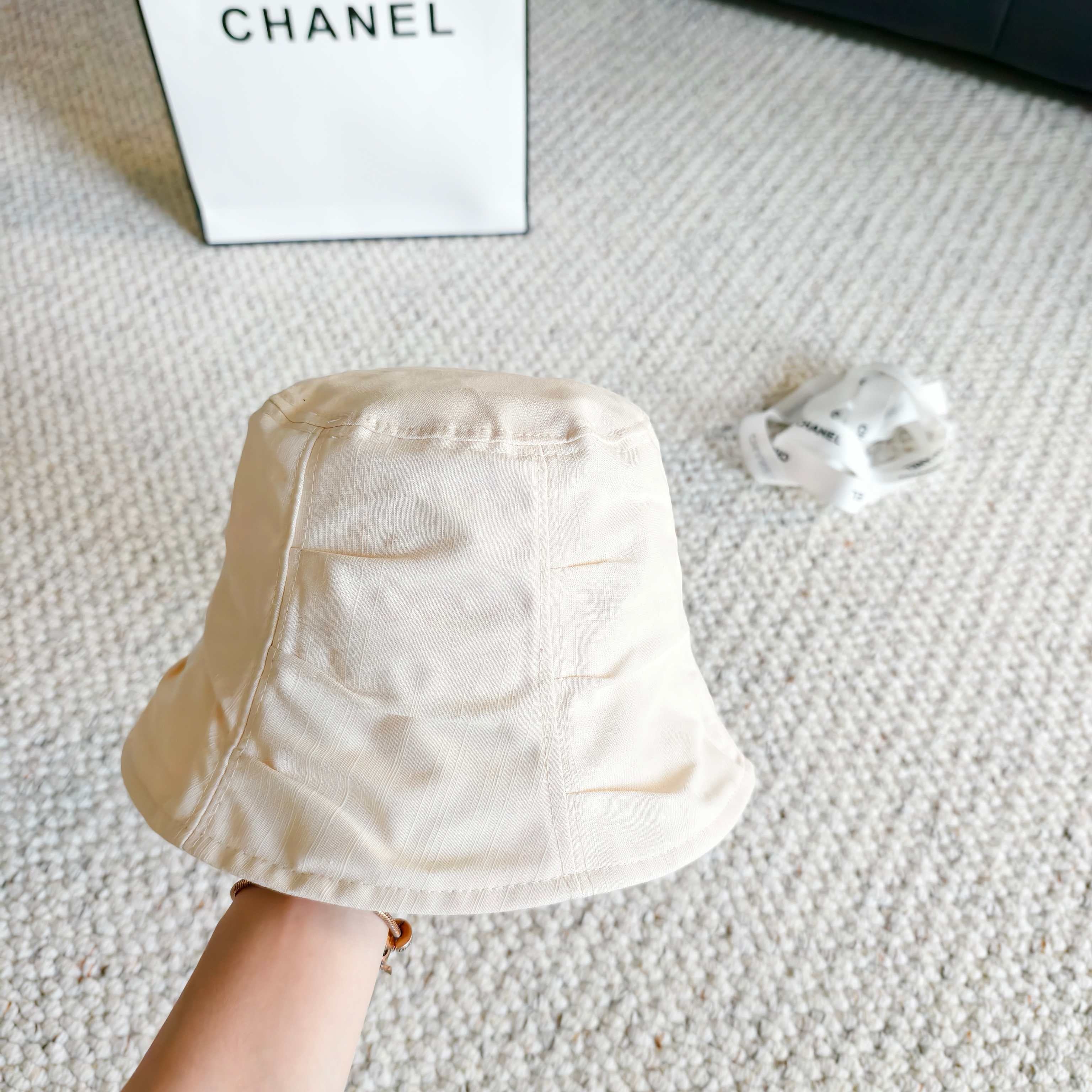 CHANEL 26S BUCKET HAT 336125