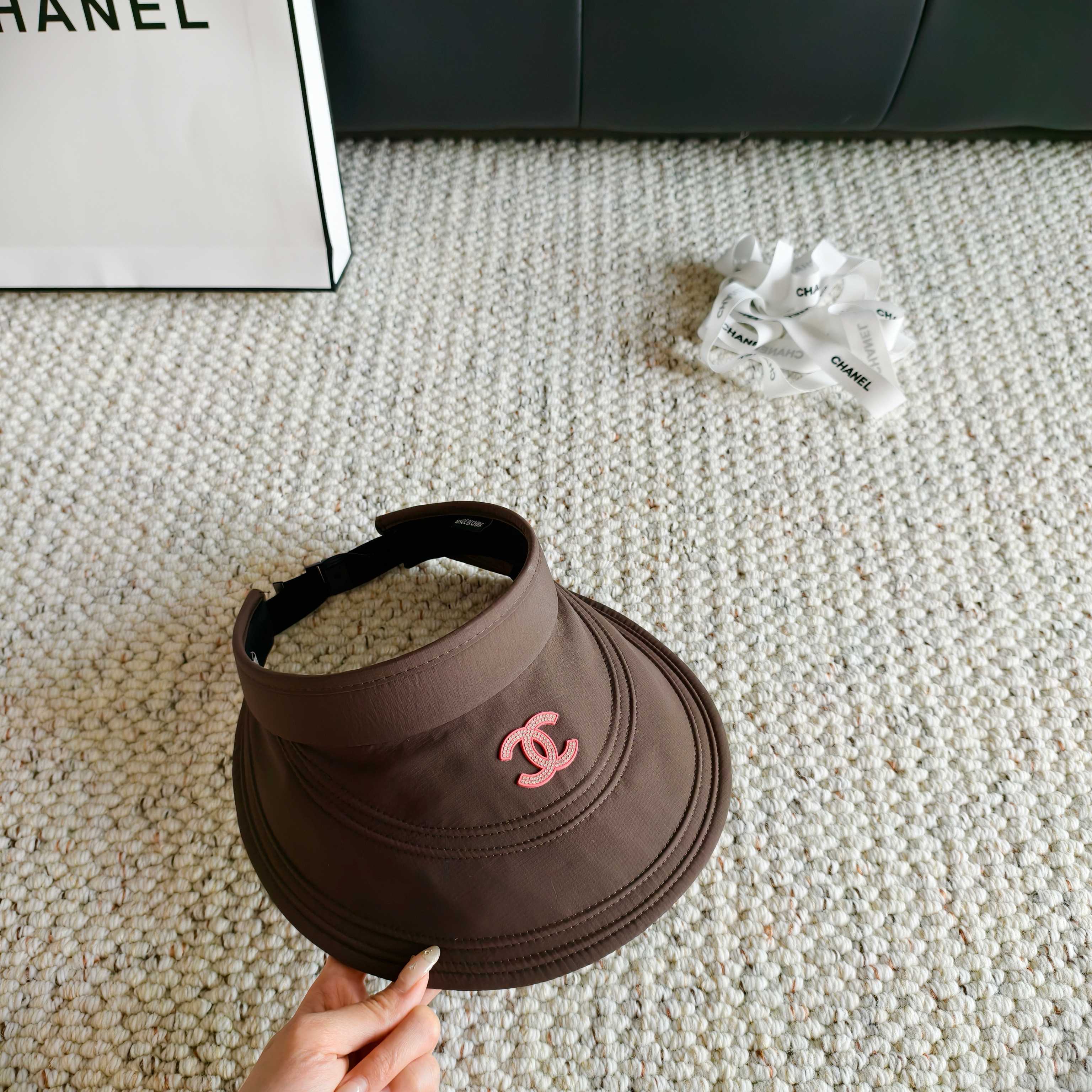 CHANEL 26S EMBROIDERED CC VISOR HAT 336144