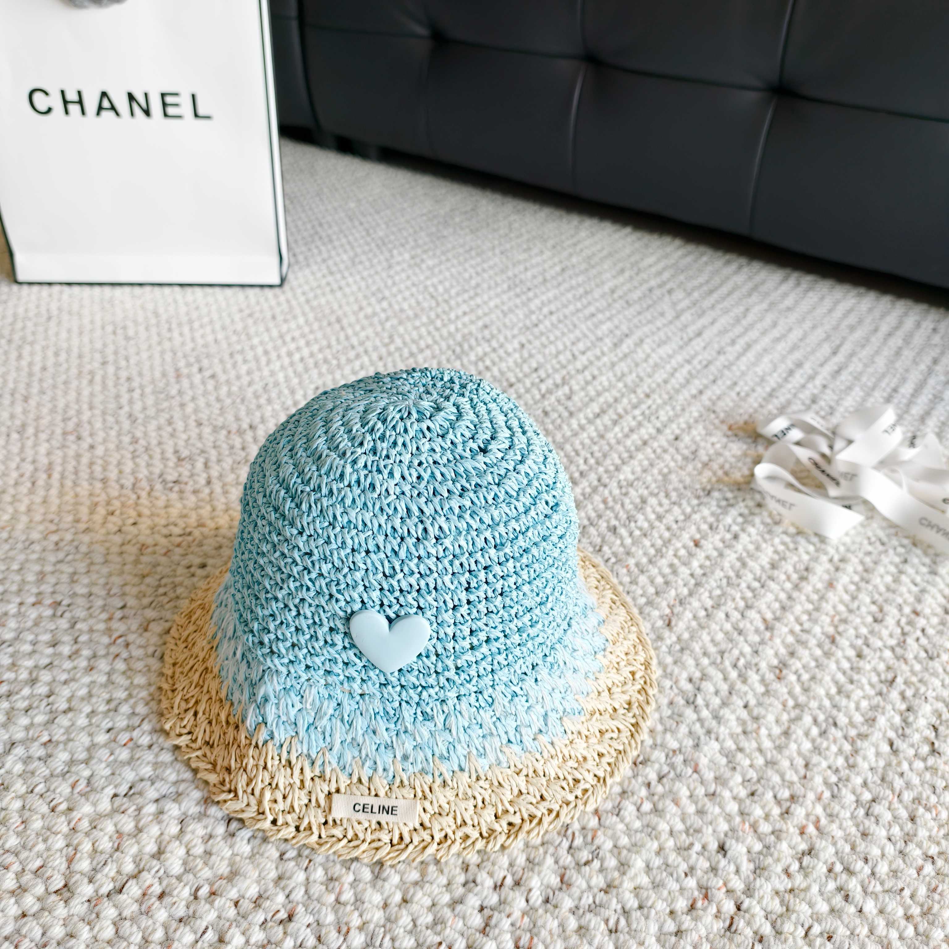 CELINE 26S STRAW BUCKET HAT STYLE 206