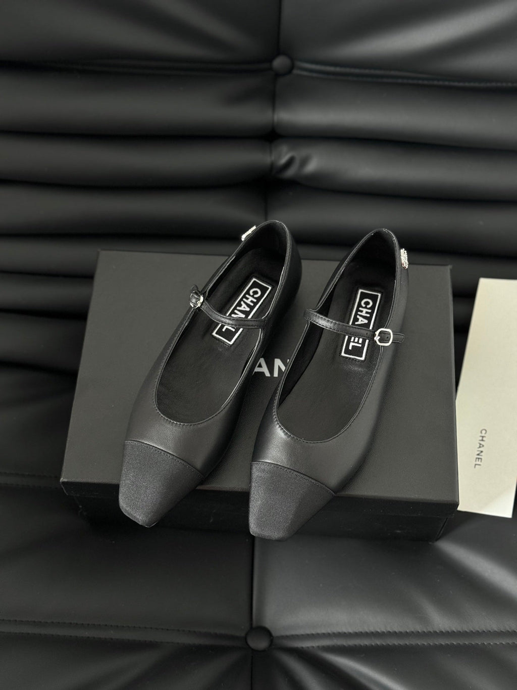 MARY JANE BLACK CALFSKIN