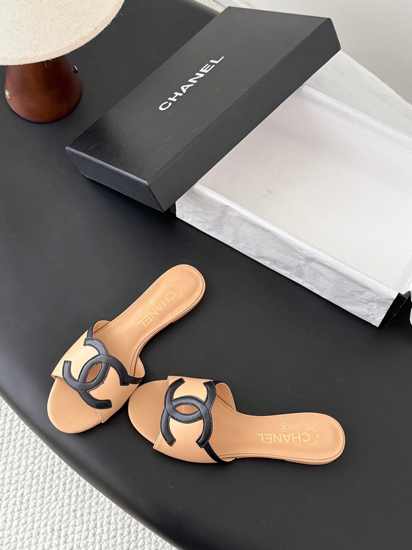 CHANEL MULES IN BEIGE MIX BLACK CALFSKIN