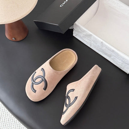 CHANEL 26S MULES IN BEIGE SUEDE ROUND TOE