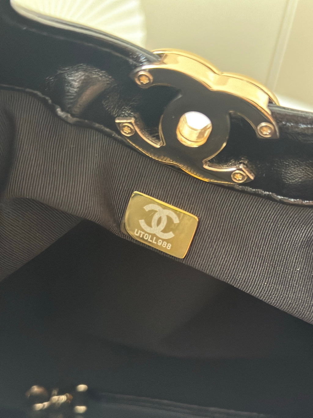 CHANEL 26S MINI SHOPPING BAG 32 IN WHITE AND BLACK LAMBSKIN