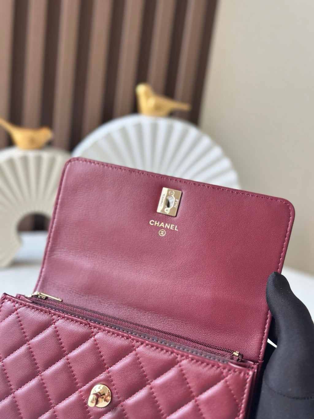 CHANEL 25S MINI FLAP BAG 18 IN BURGUNDY CALFSKIN GOLD HARDWARE