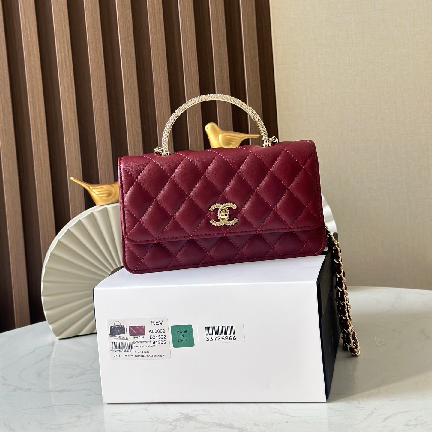 CHANEL 25S MINI FLAP BAG 18 IN BURGUNDY CALFSKIN GOLD HARDWARE