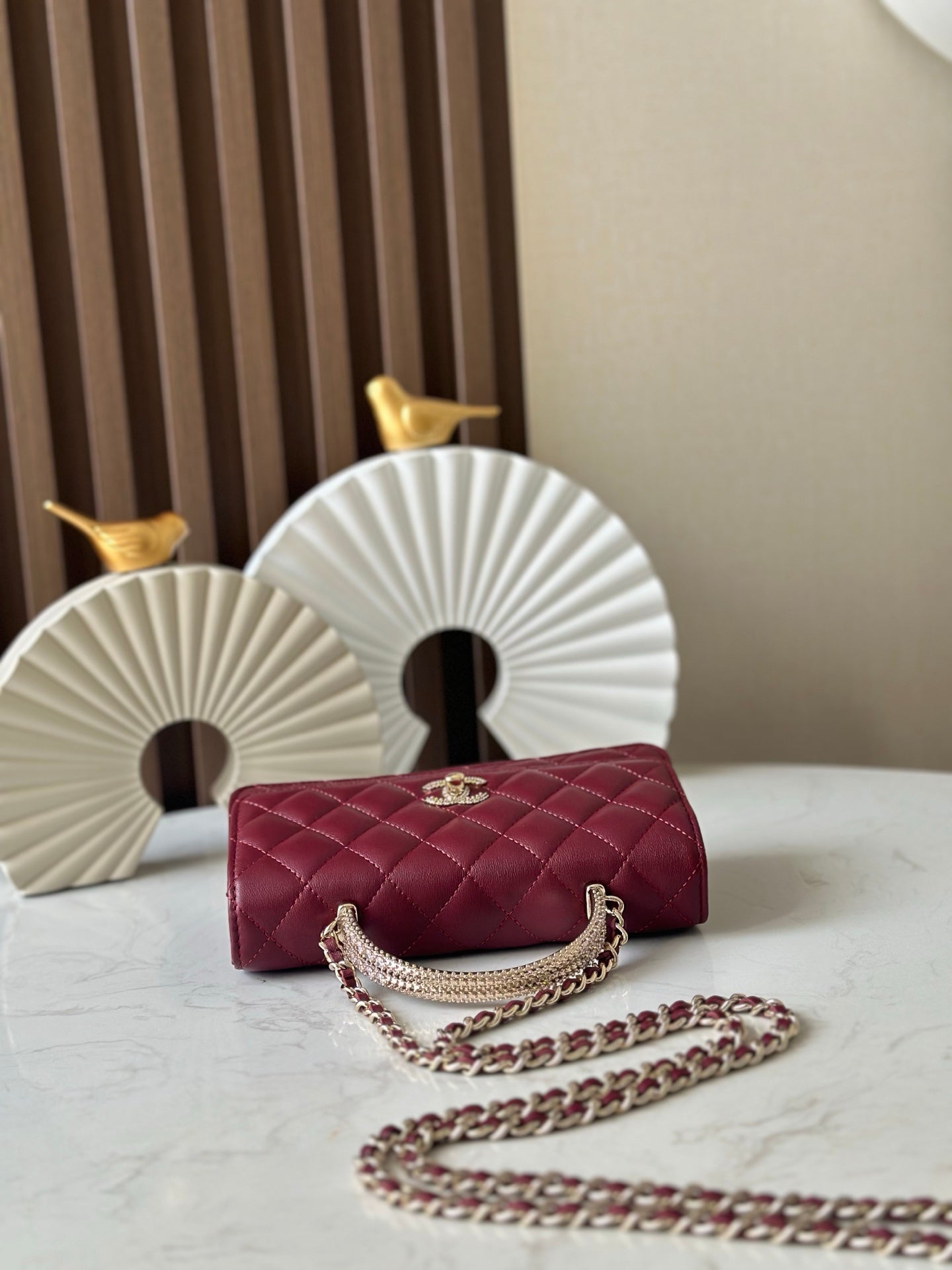 CHANEL 25S MINI FLAP BAG 18 IN BURGUNDY CALFSKIN GOLD HARDWARE