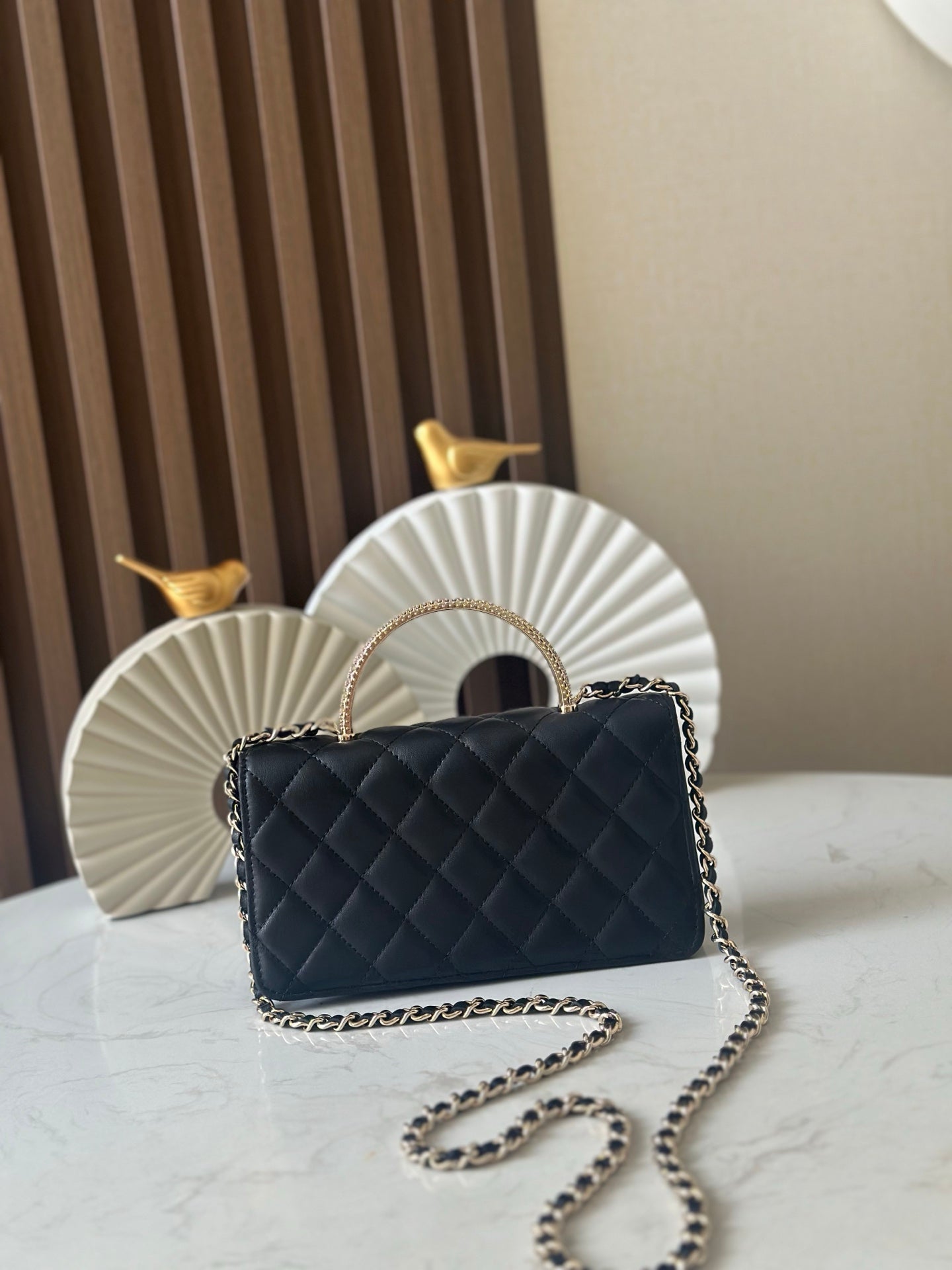 CHANEL 25S MINI FLAP BAG 18 IN BLACK CALFSKIN GOLD HARDWARE
