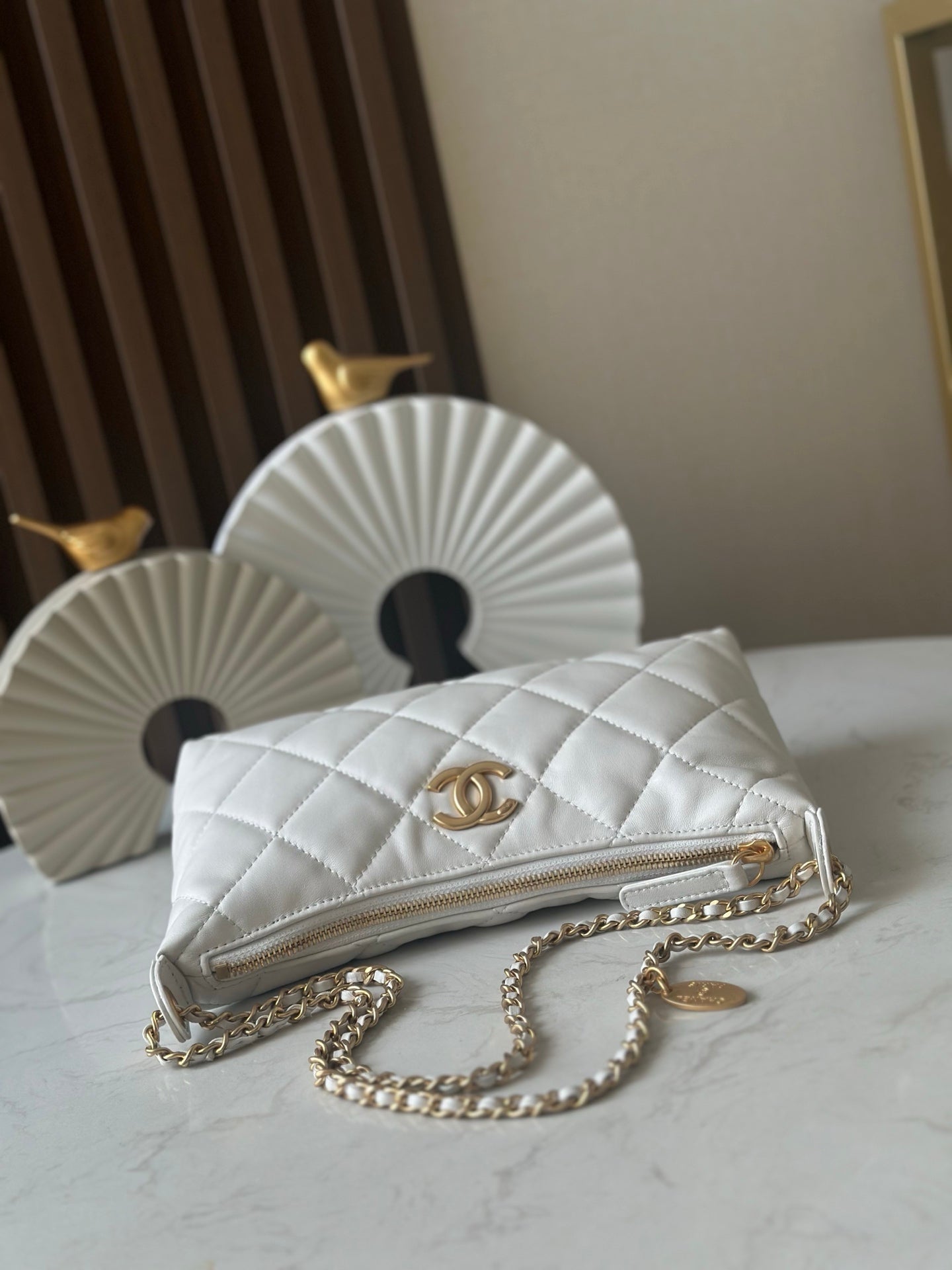 CHANEL 26S HOBO BAG 26 IN WHITE LAMBSKIN