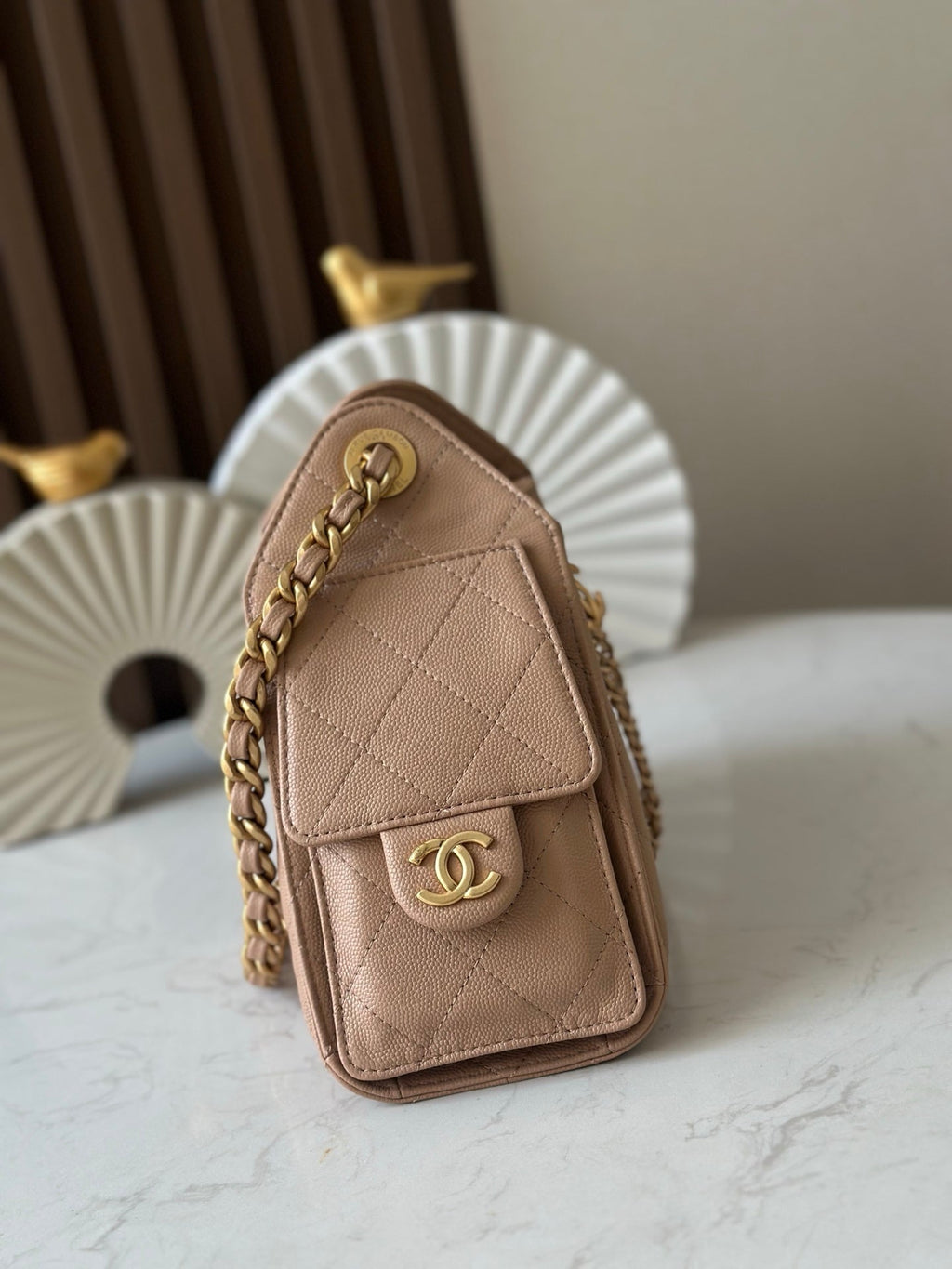 CHANEL 25S HOBO BAG 22 IN DARK BEIGE CALFSKIN GOLD HARDWARE