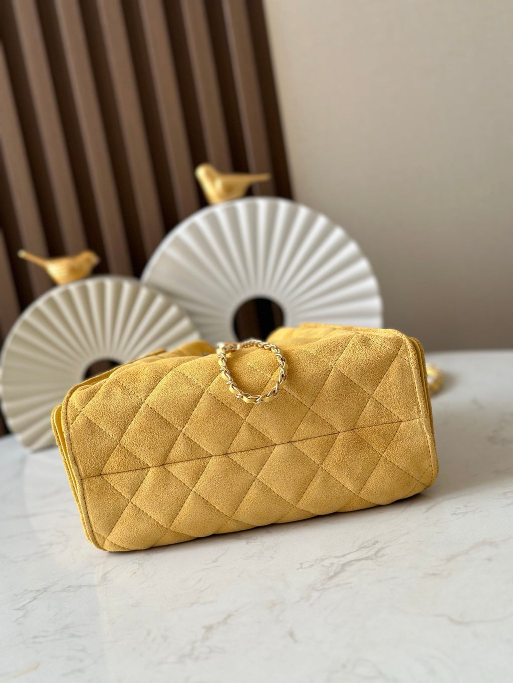 CHANEL 25S HOBO BAG 22 IN YELLOW SUEDE GOLD HARDWARE